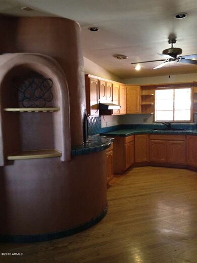 Kitchen 1