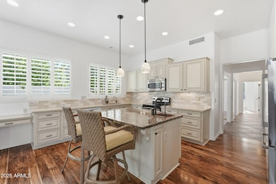 93-web-or-mls-022_ListerPros