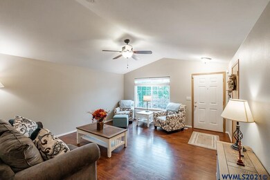 5126 Courtlyn St NE, Keizer, OR 97303 - photo 5