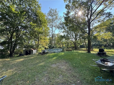 2748 Moffat Rd, Toledo, OH 43615 - photo 3