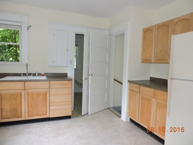394 N Main St, Manahawkin, NJ 08050 - photo 2
