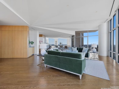 The Broadway unit 2001, San Antonio, TX 78209 - photo 5