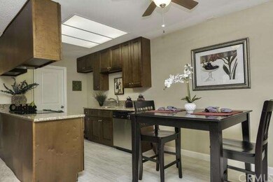 ALL REMODELED KITCHEN WITH GRANITE COUNTERS AND AD
