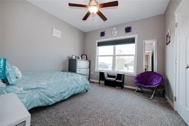 512 Ridgeline Dr, Adel, IA 50003 - photo 3