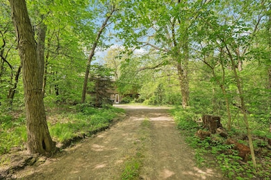Private, scenic driveway