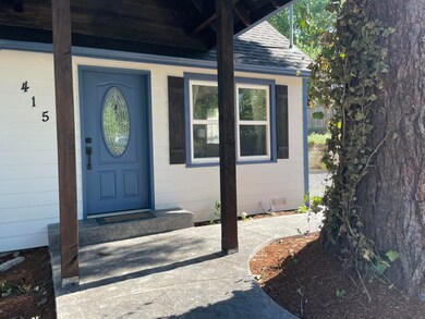 415 NW Pleasant View Dr, Grants Pass, OR 97526 - photo 6