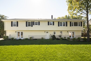 02_House_Front-8[2]