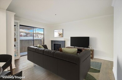 6-Watermark_VRX_-_6821_N_2200_W_Unit_5G_
