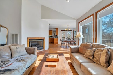 5050 Falkland Rd, Scottsburg, VA 24589 - photo 7