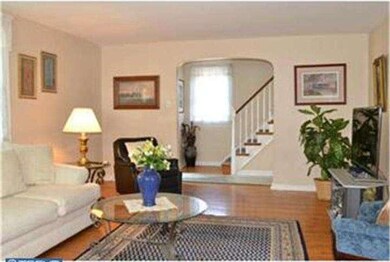 176 N Lansdowne Ave, Lansdowne, PA 19050 - photo 3