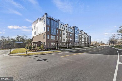 13602 Innovation Station Loop, Herndon, VA 20171 - photo 3