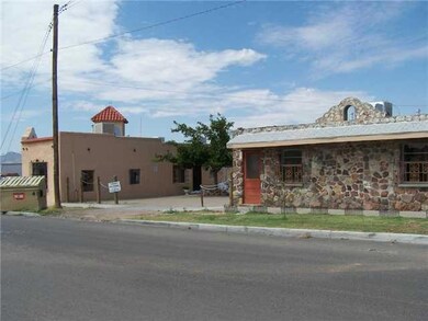 2605 Sparkman St, El Paso, TX 79930 - photo 5