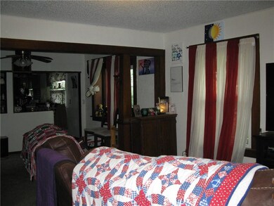 3835 3rd St, Des Moines, IA 50313 - photo 2