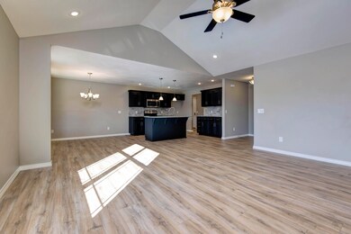 1066 E Lakota St, Nixa, MO 65714 - photo 3