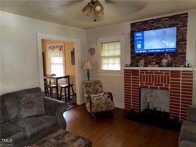 601 Acorn 5