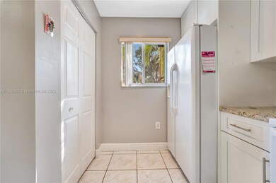 8350 SW 152nd Ave unit 2, Miami, FL 33193 - photo 5