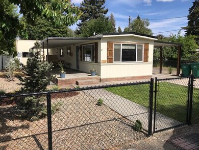 2407 Gettle St, Klamath Falls, OR 97603 - photo 3