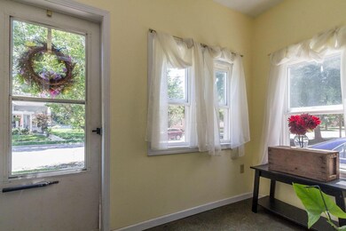289 N Union St 07