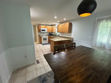 3A Gates Cir, Worcester, MA 01603 - photo 4
