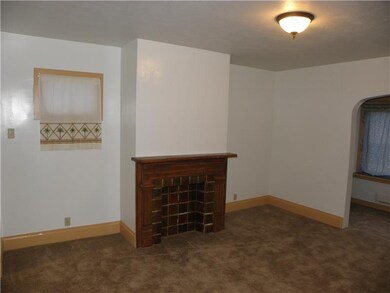 Living Room. Very Large Living Room