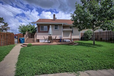 402 E Ferguson Ave, Wood River, IL 62095 - photo 7