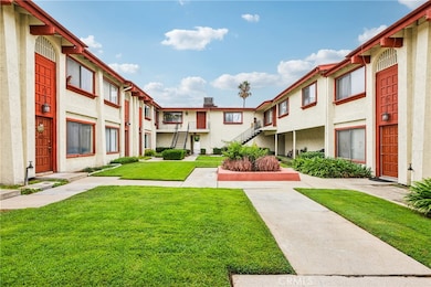 738 S Chapel Ave unit 15, Alhambra, CA 91801 - photo 3