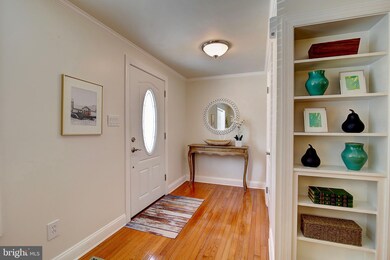 2029 Brooks Square Place, Falls Church, VA 22043 - photo 2