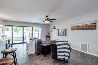 2914 N Evergreen St, Phoenix, AZ 85014 - photo 2