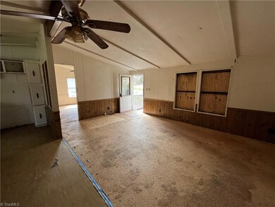 5968 Boulder Dr, High Point, NC 27263 - photo 4