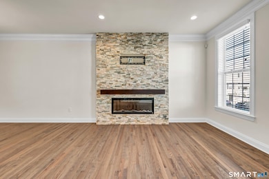 10 Putnam Ln unit 10, Danbury, CT 06810 - photo 4