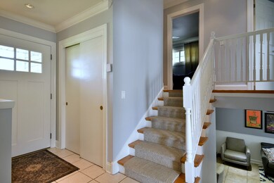 982 S Parkside Ave, Elmhurst, IL 60126 - photo 3