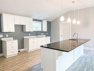 822 Emerson St, Manchester, TN 37355 - photo 2