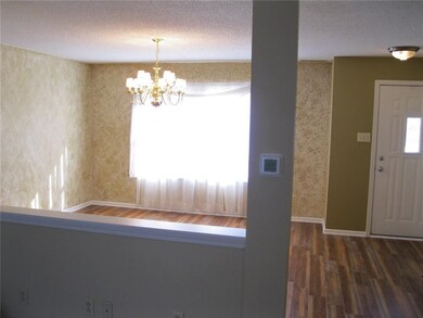 10238 Brushfield Ln, Fishers, IN 46037 - photo 6