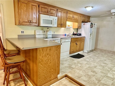 117 Edney Dr, West Union, SC 29696 - photo 5