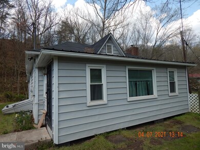 12 Emily Dr, Paw Paw, WV 25434 - photo 2