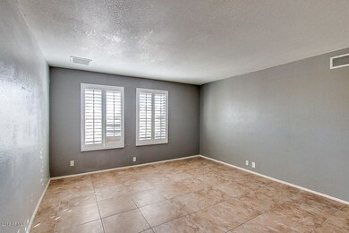 2718 S Rogers unit 1, Mesa, AZ 85202 - photo 4