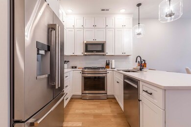 114 Prince St unit 2, Boston, MA 02113 - photo 4