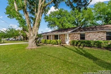 1376 Poppy Ln, New Braunfels, TX 78130 - photo 2