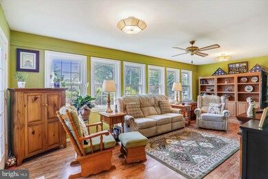 12213 Maycheck Ln, Bowie, MD 20715 - photo 5