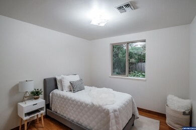 2031 SE Stone St, Corvallis, OR 97333 - photo 6