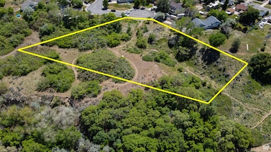 1660 Dunsinane Cir, Ogden, UT 84401 - photo 2