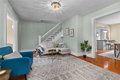 Large living room, new oak hardwood flooring
