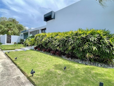 H3 Caparra Hills, Guaynabo, PR 00966 - photo 2