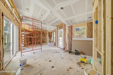 08-2305-Village-Cir-Sevierville-TN-8