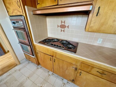 2244 S Church St, Visalia, CA 93277 - photo 5