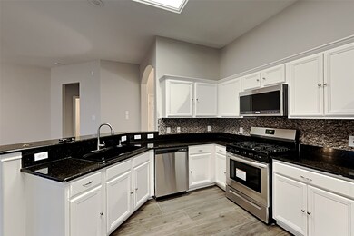 5409 Balmorhea Dr, Pearland, TX 77584 - photo 5