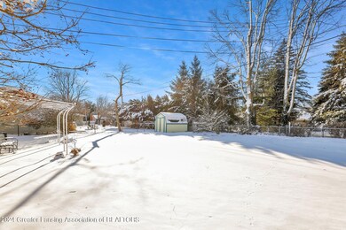 1617 Ravenswood Dr, Lansing, MI 48917 - photo 4