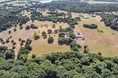 896 Decatur Cemetery Rd, Decatur, TX 76234 - photo 3