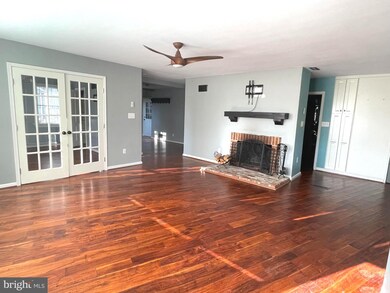 9100 Darley Dr, La Plata, MD 20646 - photo 6