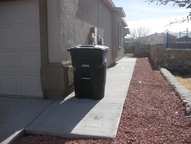 14204 Desert Bush Dr, El Paso, TX 79928 - photo 3